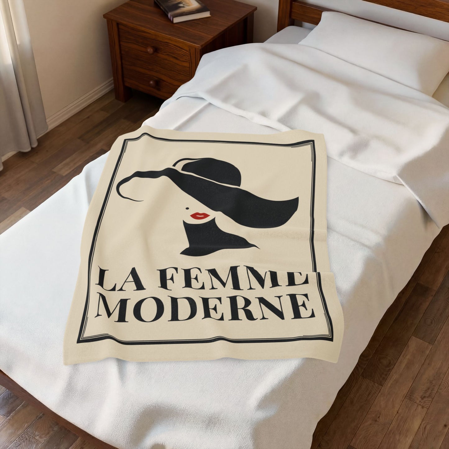 La Femme Moderne Velveteen Blanket